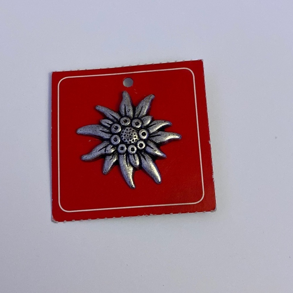 Flower Lapel Pin NWOT